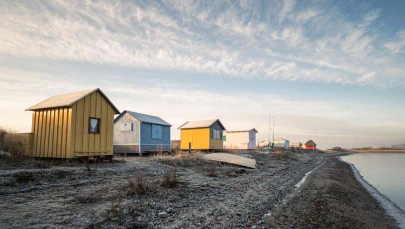 Solskin og vinter på badehusene på Eriks Hale