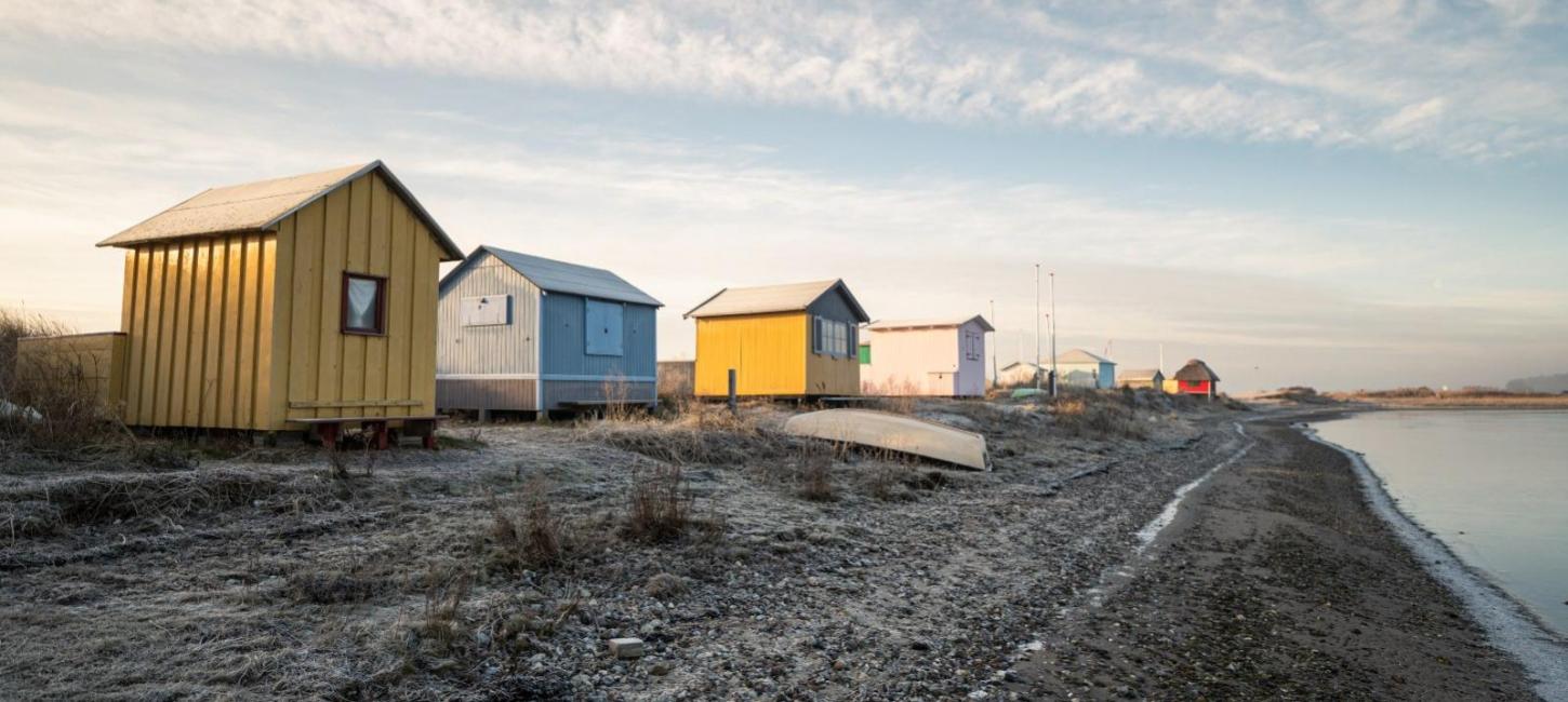 Solskin og vinter på badehusene på Eriks Hale