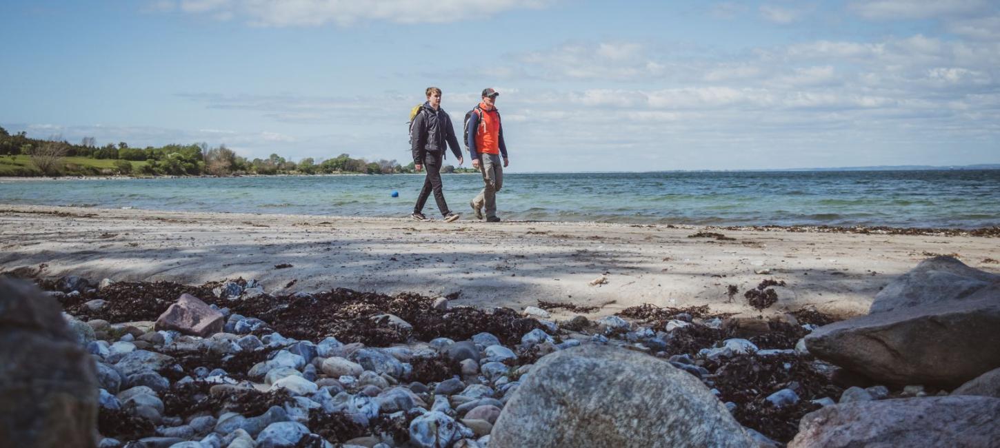 vandring, vand, øhavssti, kyststi, forår, efterår