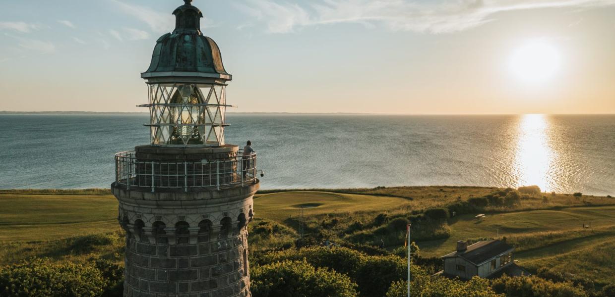 Skjoldnæs Fyr og golfbane på Ærø