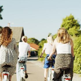 Piger på cykelferie