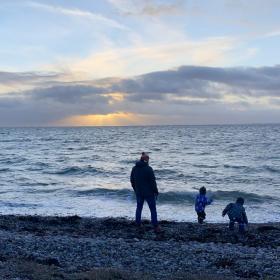 Familie børn vinter efterår jørbæk strand