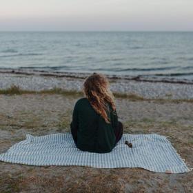 strand, sommer, marstal, eriks hale, veninde, pige, forår